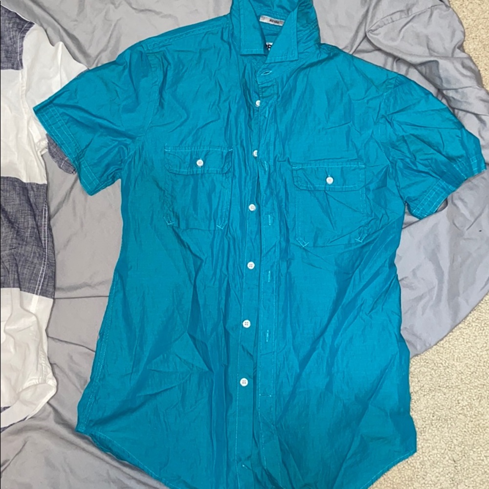 2 Express button ups - Picture 3 of 3